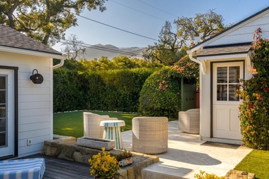 Enchanting single-level California Cottage with stunning - photo 17