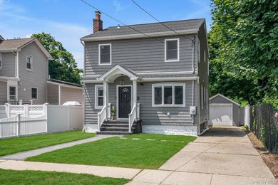 Welcome to this beautifully renovated Colonial in the heart of - photo 23