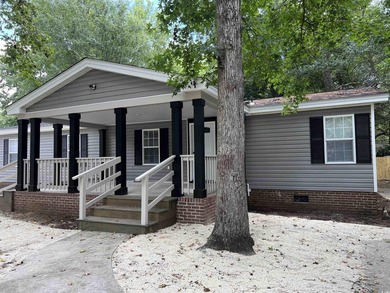 Quiet Beach Living in Garden City Beach / Murrells Inlet with - photo 2