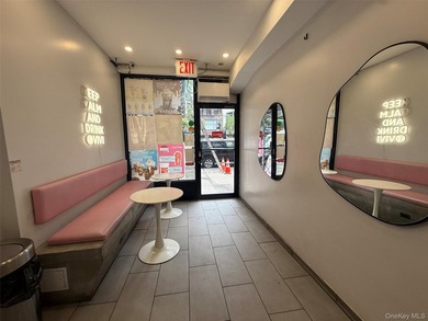 146 W 72nd St 1Fl - photo 2