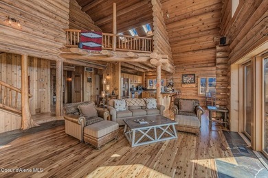 Unique waterfront estate property. Quality Log home on 15 acres - photo 11