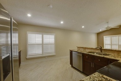 Welcome to this charming three-bedroom two-bath split floor plan - photo 22