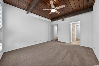 Enjoy the privacy of a stand-alone condo with the ease of - photo 25