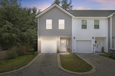 Better than new and truly move-in ready! Just over a mile from - photo 1