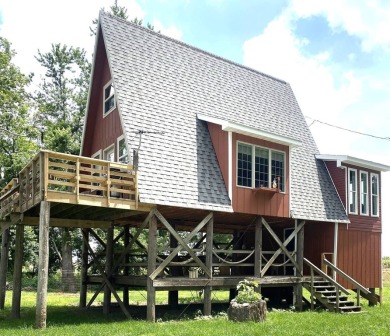 Lake Home For Sale in Warsaw, Illinois