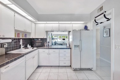LIVE THE LIFESTYLE IN THIS 2/BED/ 2 BATH CONDO WITH SPLIT FLOOR - photo 42