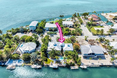 Welcome to your private waterfront retreat in the highly - photo 4