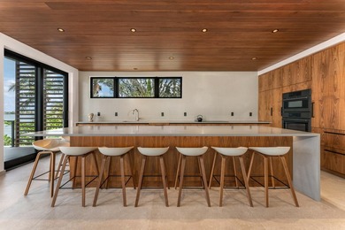 Introducing a remarkable modern bayfront residence in Key Largo - photo 9