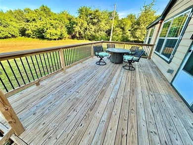 Country living just minutes from Lake Eufaula! Situated on 7.5 - photo 7
