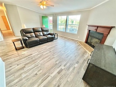 Country living just minutes from Lake Eufaula! Situated on 7.5 - photo 8