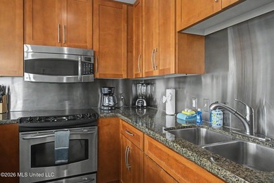 Ocean Club Condo's in Biloxi are known for a luxurious feel - photo 12