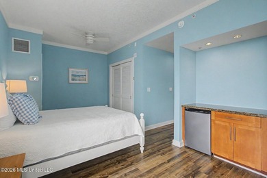 Ocean Club Condo's in Biloxi are known for a luxurious feel - photo 25
