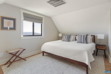 12 Ridges is a breathtaking 268-acre mountaintop retreat along - photo 31