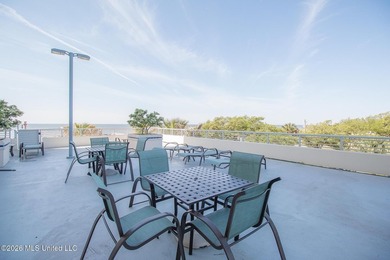 Ocean Club Condo's in Biloxi are known for a luxurious feel - photo 33
