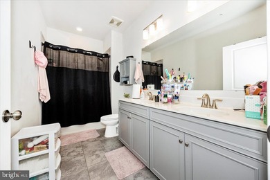 **HUGE PRICE DROP - PRICED TO SELL!** Don't miss this - photo 36