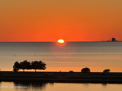 Ocean Club Condo's in Biloxi are known for a luxurious feel - photo 37