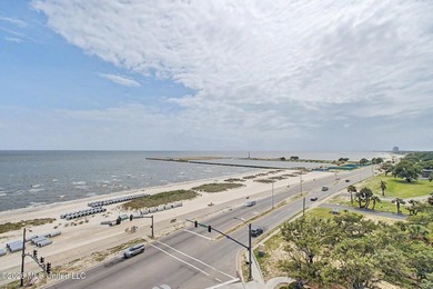 Ocean Club Condo's in Biloxi are known for a luxurious feel - photo 41