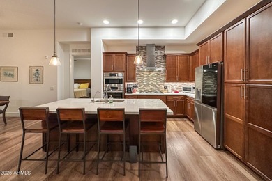 Check out these stunning views! This penthouse-level condo in - photo 4