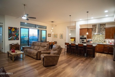 Check out these stunning views! This penthouse-level condo in - photo 5