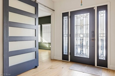 Welcome to 1457 W 52nd, a beautifully renovated 3-bedroom, 3 - photo 2