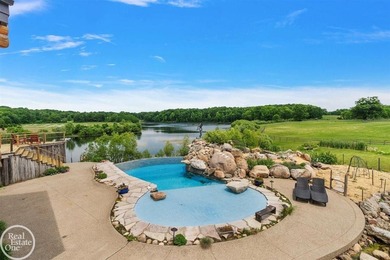 Extraordinary 160-acre private estate in the Heart of Metamora - photo 20