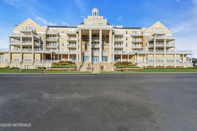 Welcome to the Essex & Sussex, the jewel of Spring Lake, where - photo 1