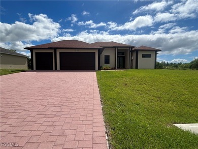 Cape Coral Area Home Sale Pending in Cape Coral Florida