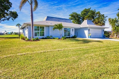 (private lake, pond, creek) Home For Sale in Sanibel Florida