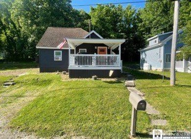 Chautauqua Lake Home For Sale in Lakewood New York