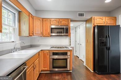 Welcome home to 525 Cranberry Place, where charming curb appeal - photo 15