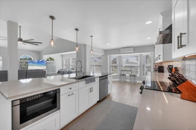 Absolutely Stunning Waterfront Retreat with Direct Access to the - photo 21