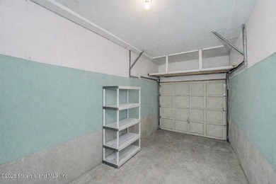 Welcome to 210 Tennyson Drive, Staten Island, NY 10308 a - photo 24