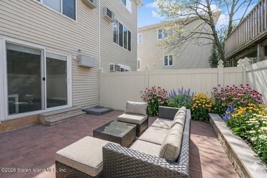 Welcome to 210 Tennyson Drive, Staten Island, NY 10308 a - photo 25