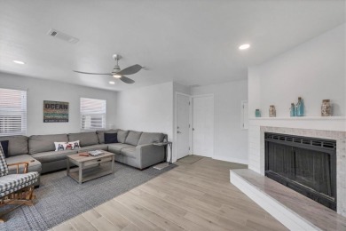 Absolutely Stunning Waterfront Retreat with Direct Access to the - photo 26