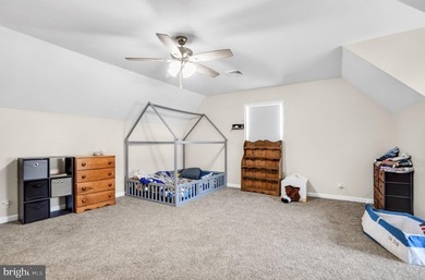 Welcome to your dream home nestled in the highly sought-after - photo 29