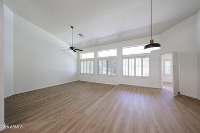 Welcome to your new home! Beautiful 4 bed, 2.5 bath property - photo 5