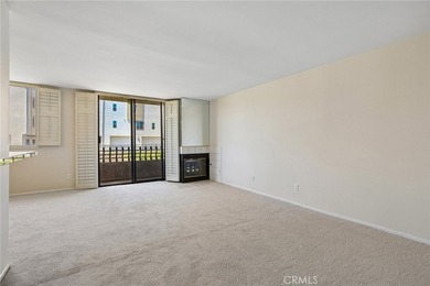 Welcome to Casa Verde Estates in San Pedro, where this spacious - photo 5