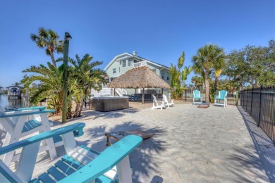 Absolutely Stunning Waterfront Retreat with Direct Access to the - photo 53
