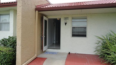 Beautifully remodeled 2-bedroom, 2-bath villa located in the - photo 3