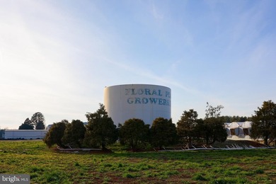 34+ Acre Greenhouse & Agricultural Facility Exceptional - photo 4