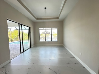 Gorgeous New Construction Home W/Direct Gulf Access! Move-In - photo 10