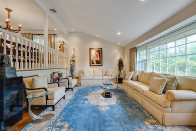 STYLISH 3-BED/2.1 BATH SPLIT-LEVEL HOME IN QUIET NEIGHBORHOOD - photo 13