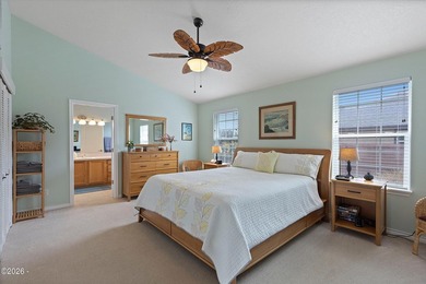Beautiful 3 bed / 2 bath 1,728 sf single level home just blocks - photo 13