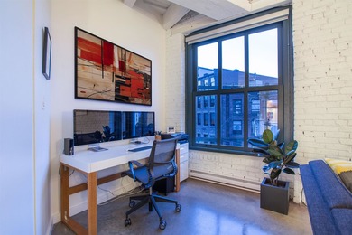 Expansive NYC style loft in Gastown's coveted Koret Lofts. This - photo 4