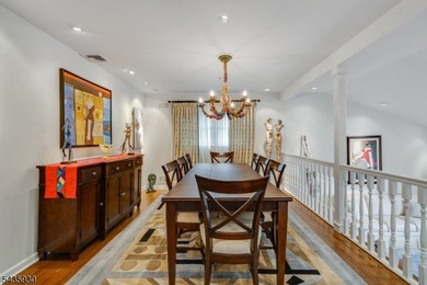 STYLISH 3-BED/2.1 BATH SPLIT-LEVEL HOME IN QUIET NEIGHBORHOOD - photo 17