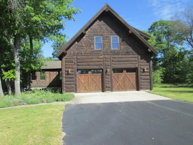 Is Golf your Game? This stunning full log home is perfect for - photo 10