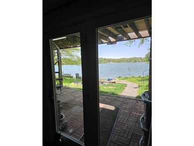 If you are looking for a lakefront home with breathtaking views - photo 22