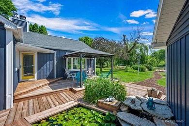 ABSOLUTELY STUNNING WATERFRONT CAPE COD! Nestled at the end of a - photo 26