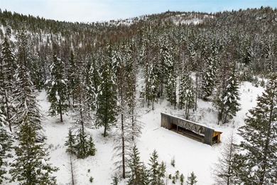 A once in a lifetime opportunity to own a remarkable 607-acre - photo 32