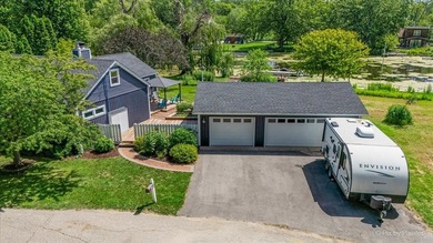 ABSOLUTELY STUNNING WATERFRONT CAPE COD! Nestled at the end of a - photo 34